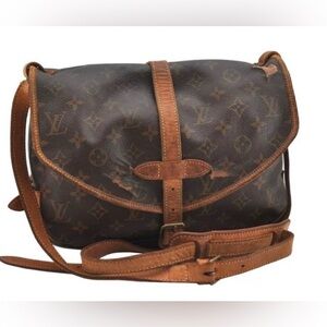 Authentic Louis Vuitton Saumur 30 Crossbody Bag